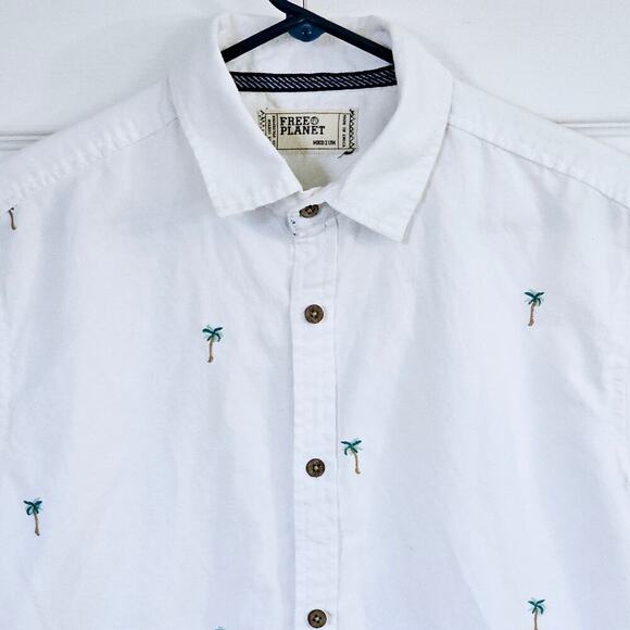 Free Planet Men's Casual Button Down Shirt Medium Summer Vacation Tropical - Picture 2 of 7